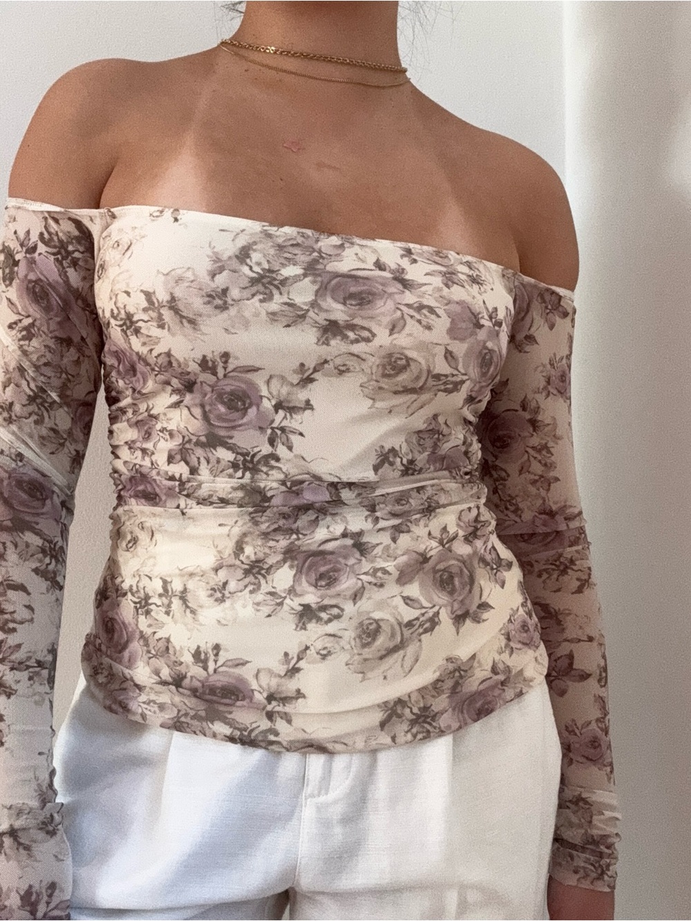 Ardene Off-Shoulder Floral Mesh Top in Cream - Picture 5 of 9